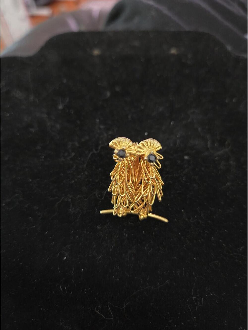 French Wire Work Black Eyes Owl with chain & pendant converter Brooch/Pin